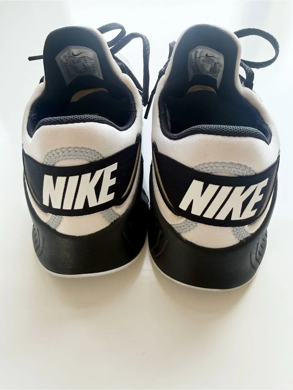 Nike Free Metcon 4 Premium Training Shoes- White Black Silver Size 8